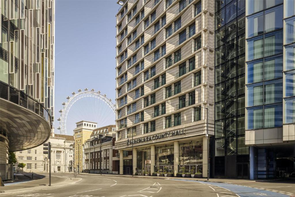 London Hotels: Where Genuine Care Crafts Memorable Stays