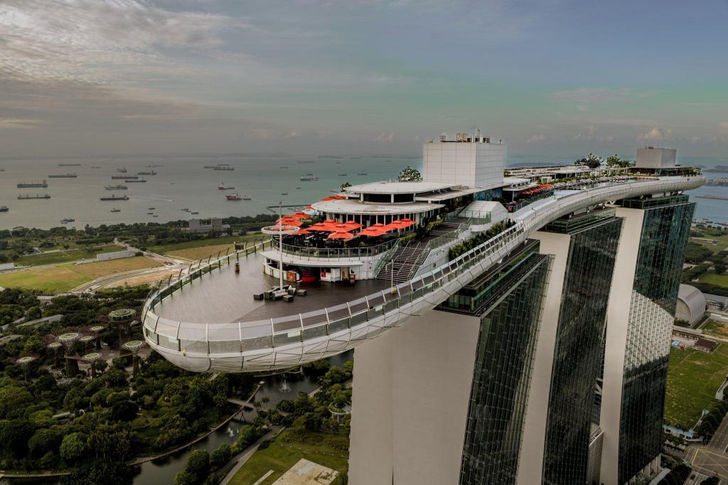 Singapore’s Heartfelt Stays: Hotels Where Kindness Unfolds