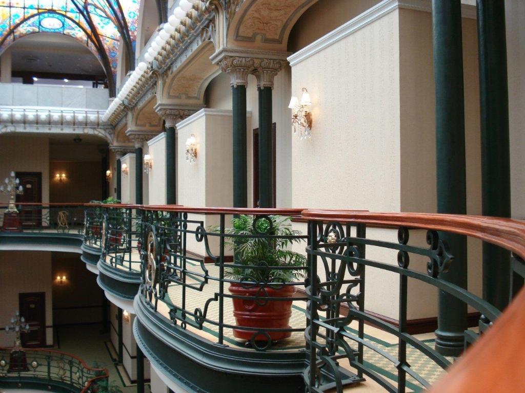 Mexico City: Finding Heartfelt Hospitality in Every Stay